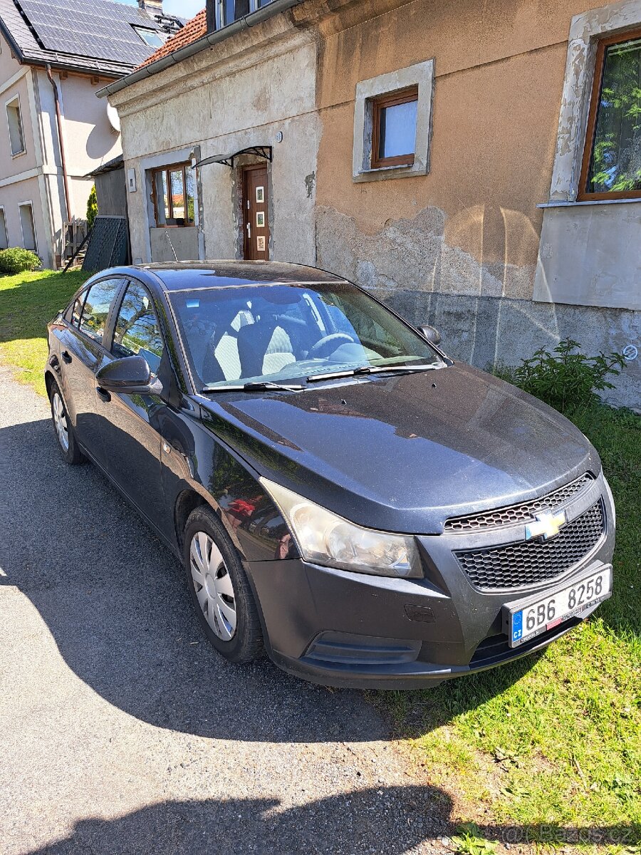 Chevrolet Cruze - 2