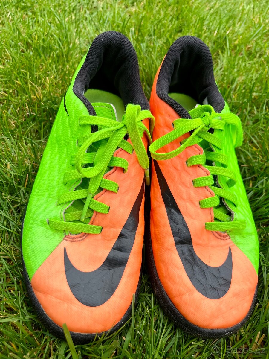 Turfy+kopačky vel.35-Nike - 2