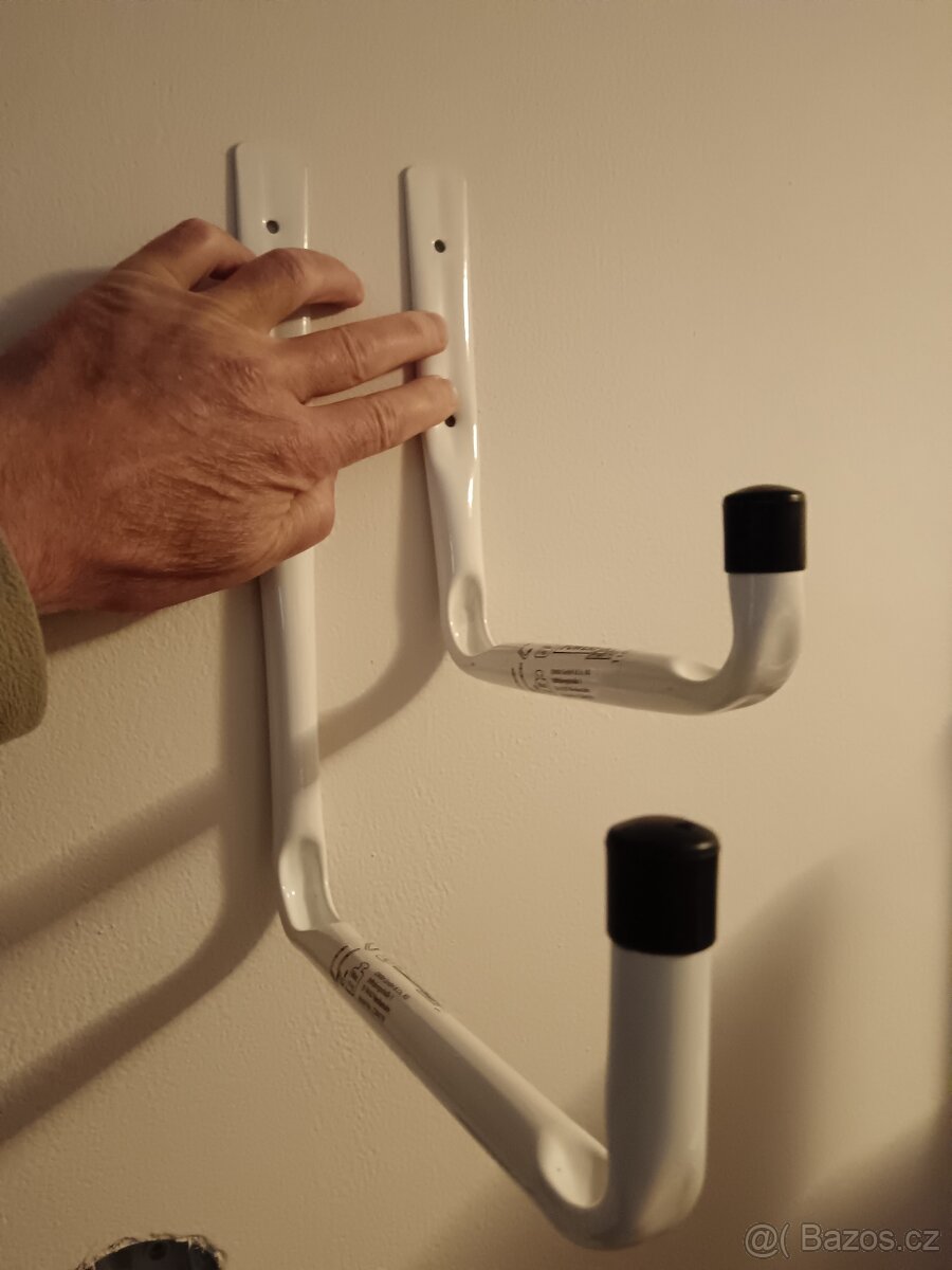 Držáky na police, kovové, 2+2 kusy - 2