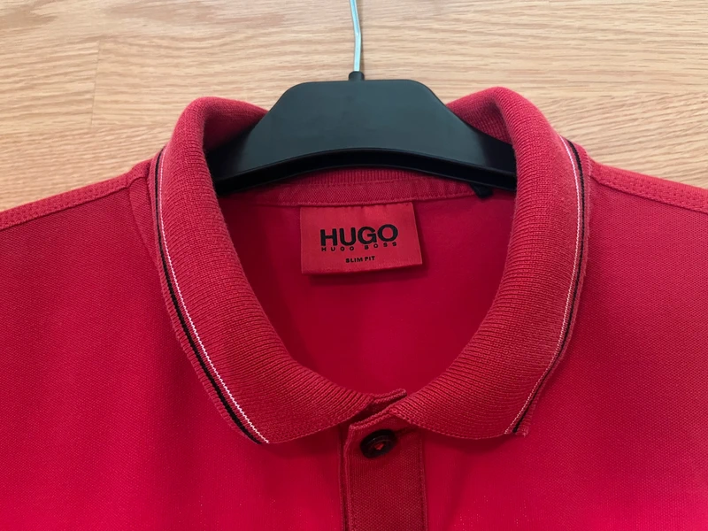 Pružné pánské tričko Hugo, vel.M - 2