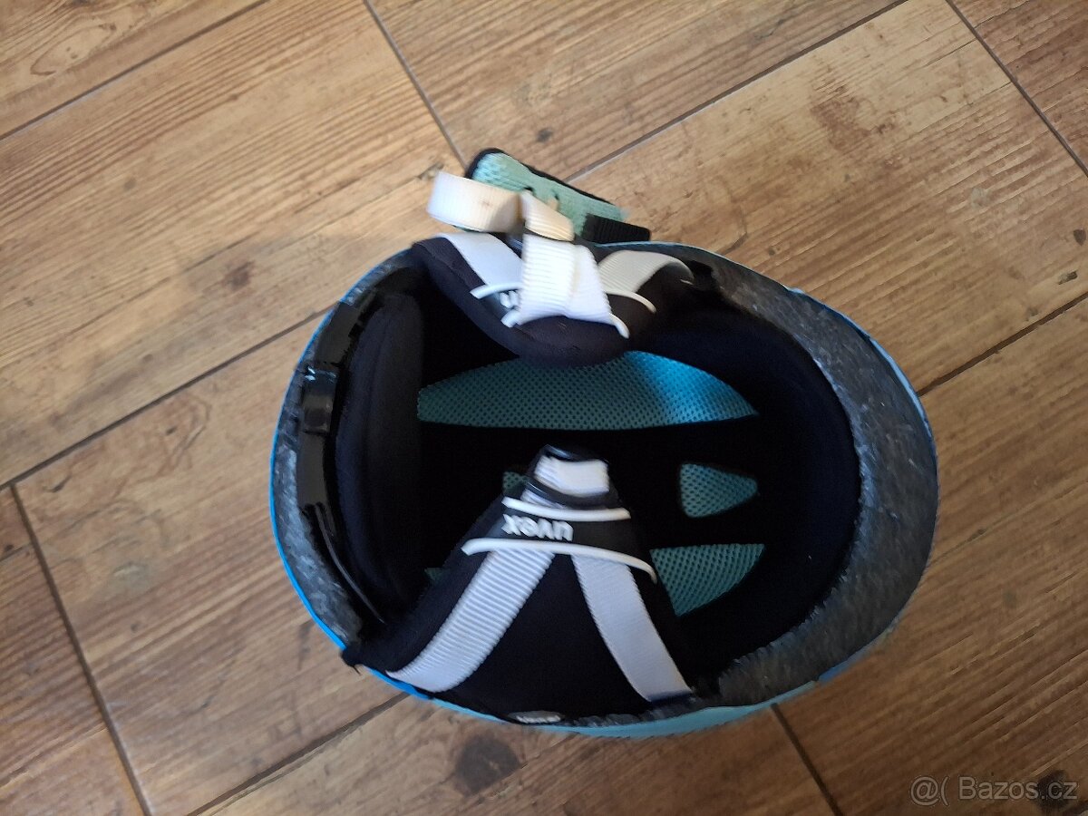 Detska helma uvex - 2