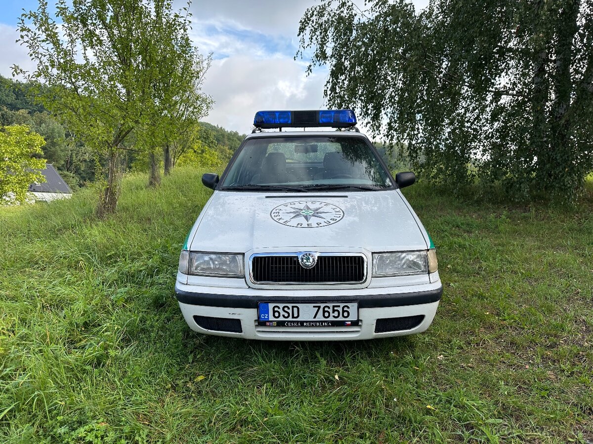 Škoda felicia originál policejní - 2