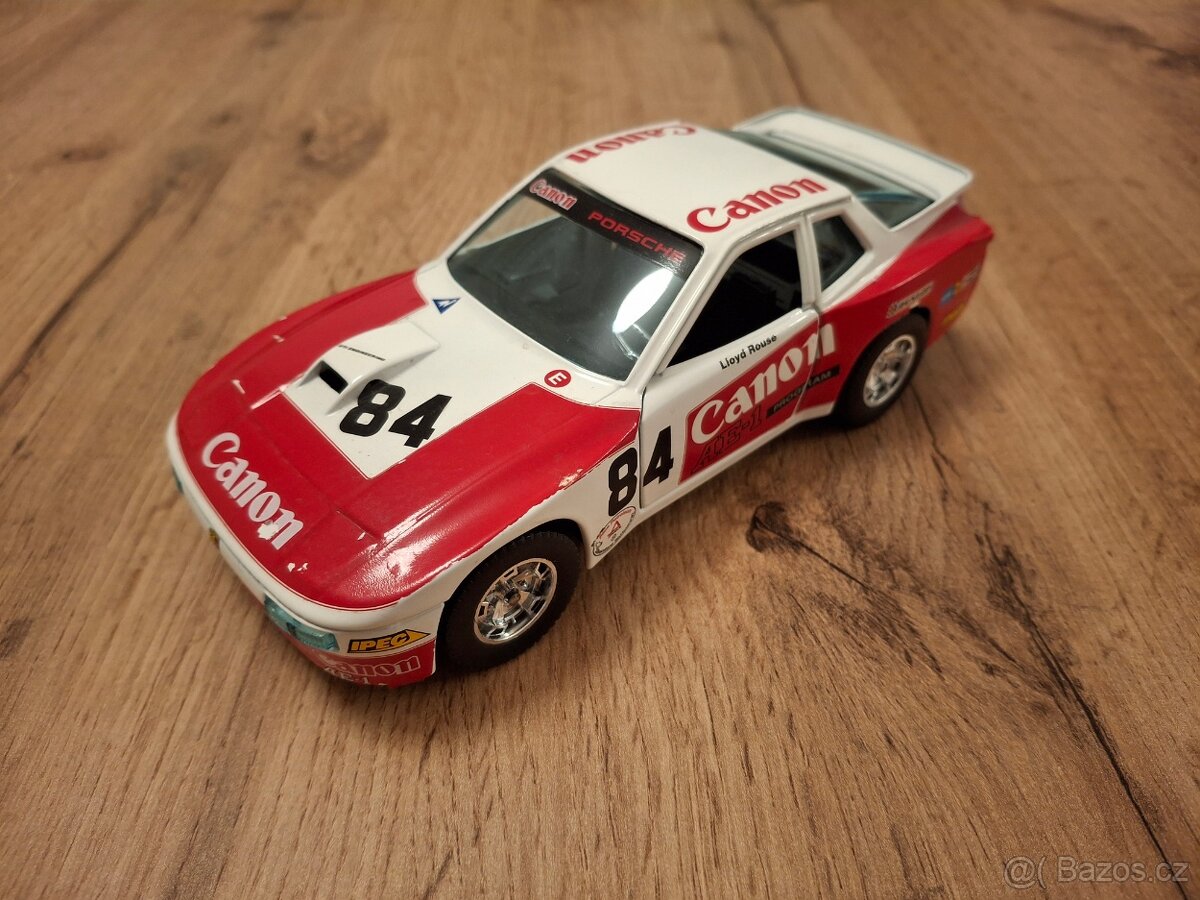 Bburago 1:24 - Porsche, Renault, Land-Rover, VW - 2