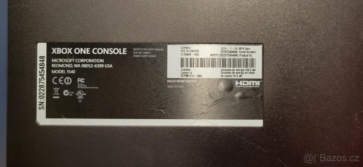 Microsoft Xbox One Černý - 2