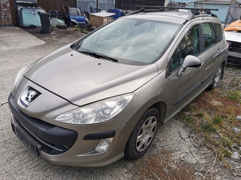 prodam dily na peugeot 307 2.0 79kw Peugeot 308 1.4 benzin 7 - 2