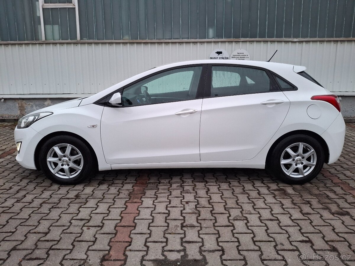 HYUNDAI i30 1.4 16V 74kw - 2