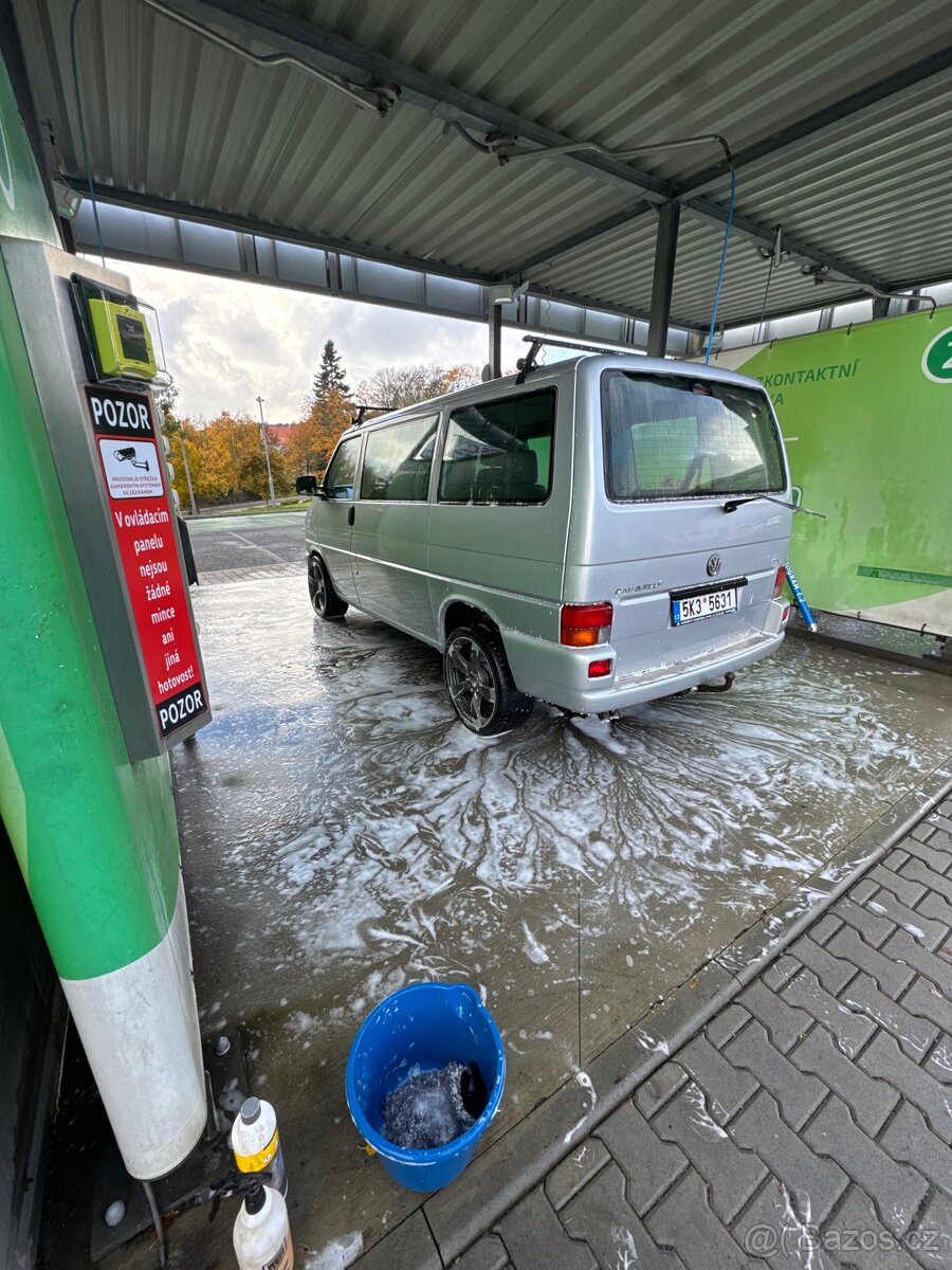 Volkswagen Caravelle T4 – 2.5 TDI 111 kW – 8 míst - 2