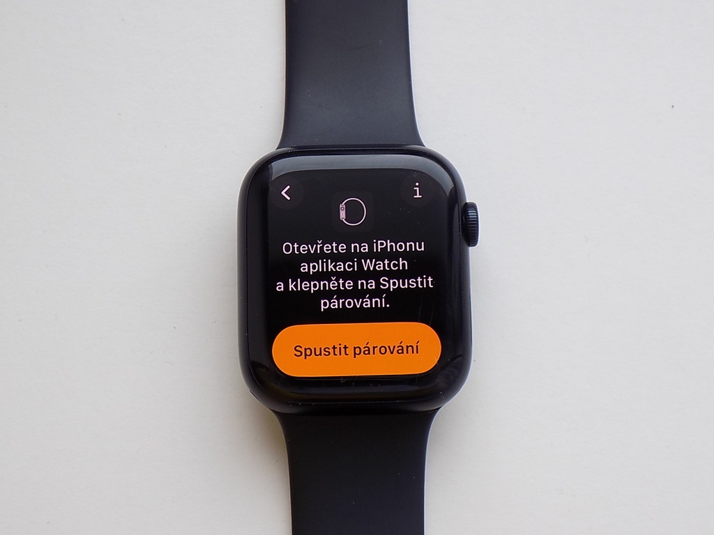  APPLE Watch Series 8 45mm Midnight - ZÁRUKA - TOP STAV - 2