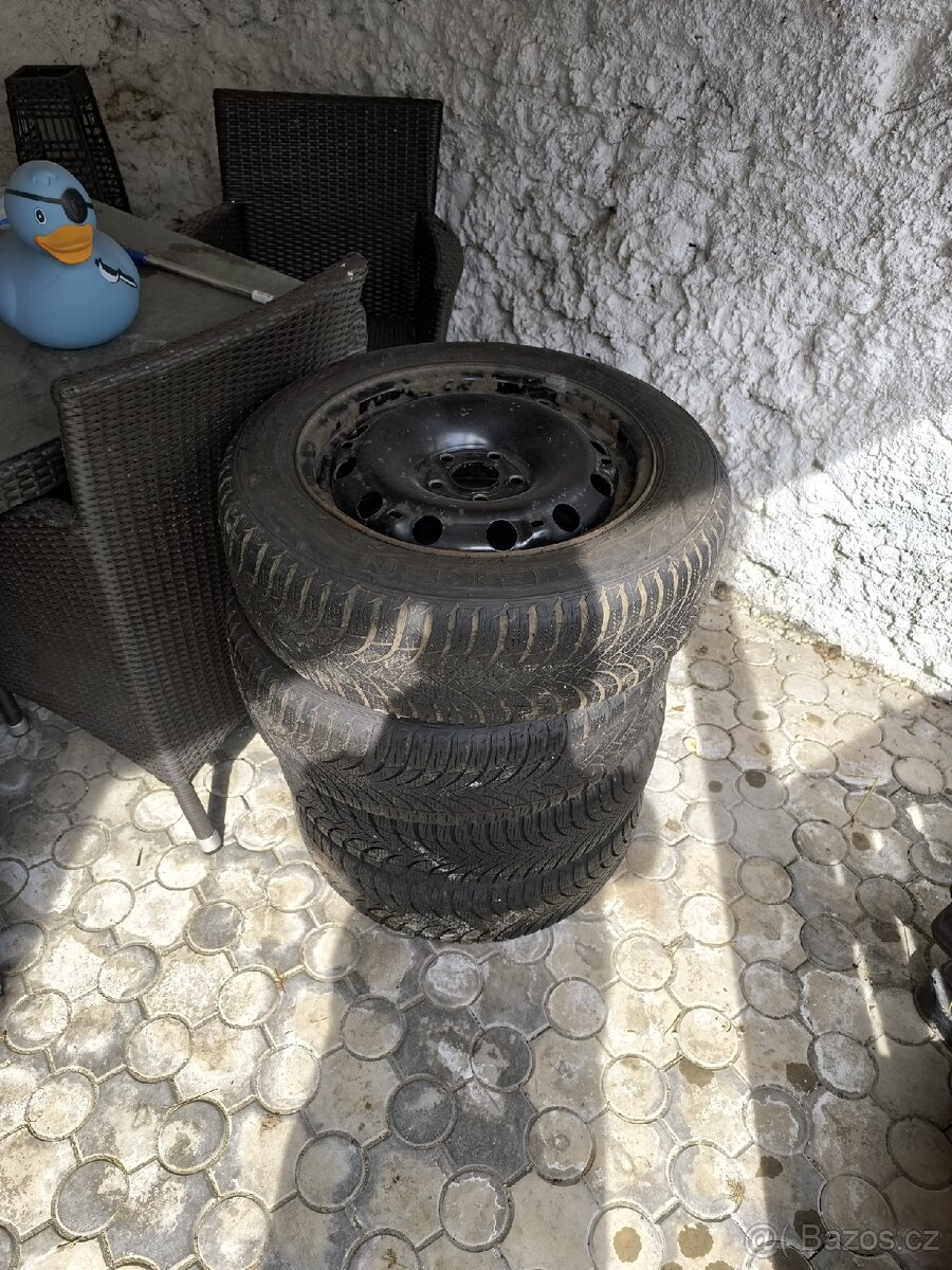 Kola Škoda Fabie 3 - 2