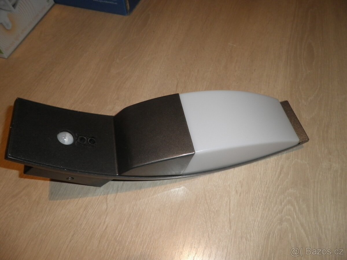 nástěnné světlo se senzorem - 2