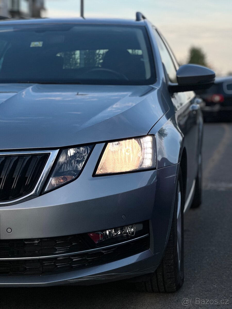 ŠKODA OCTAVIA 3 Facelift 1.6 TDI DSG (2017) - 2