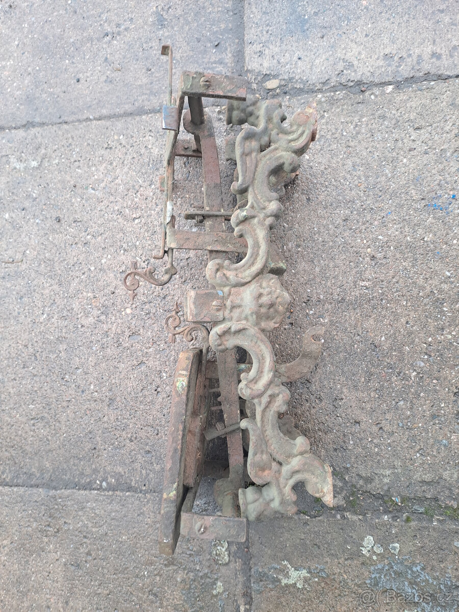 Staré váhy k renovaci - 2