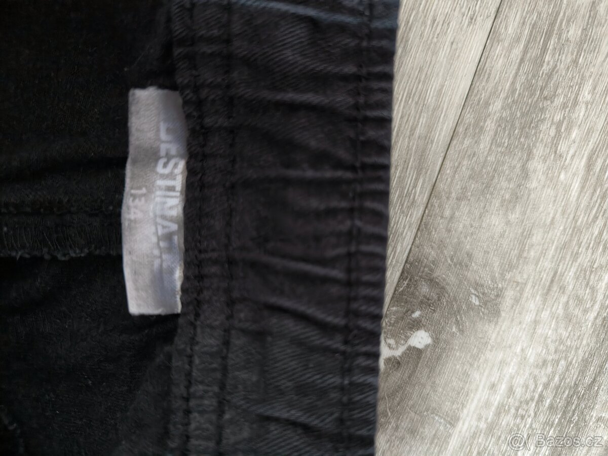 Dětské kalhoty vel. 134 - 2