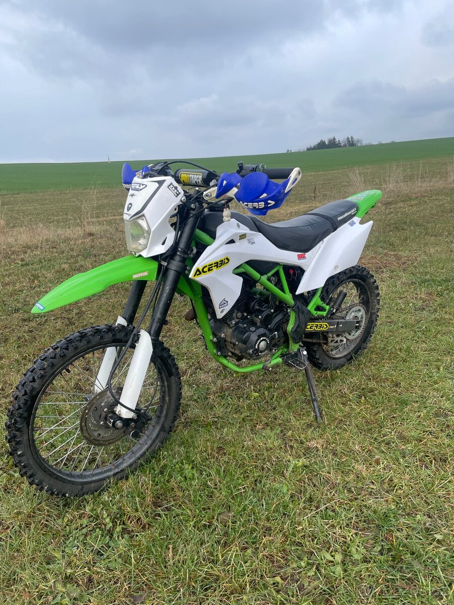 Minirocket Defender 150 - 2