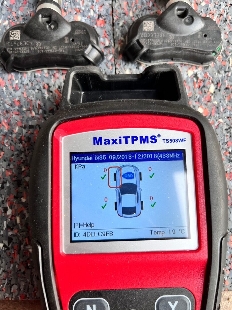 Senzory tlaku - Hyundai IX 35, Tucson - 2