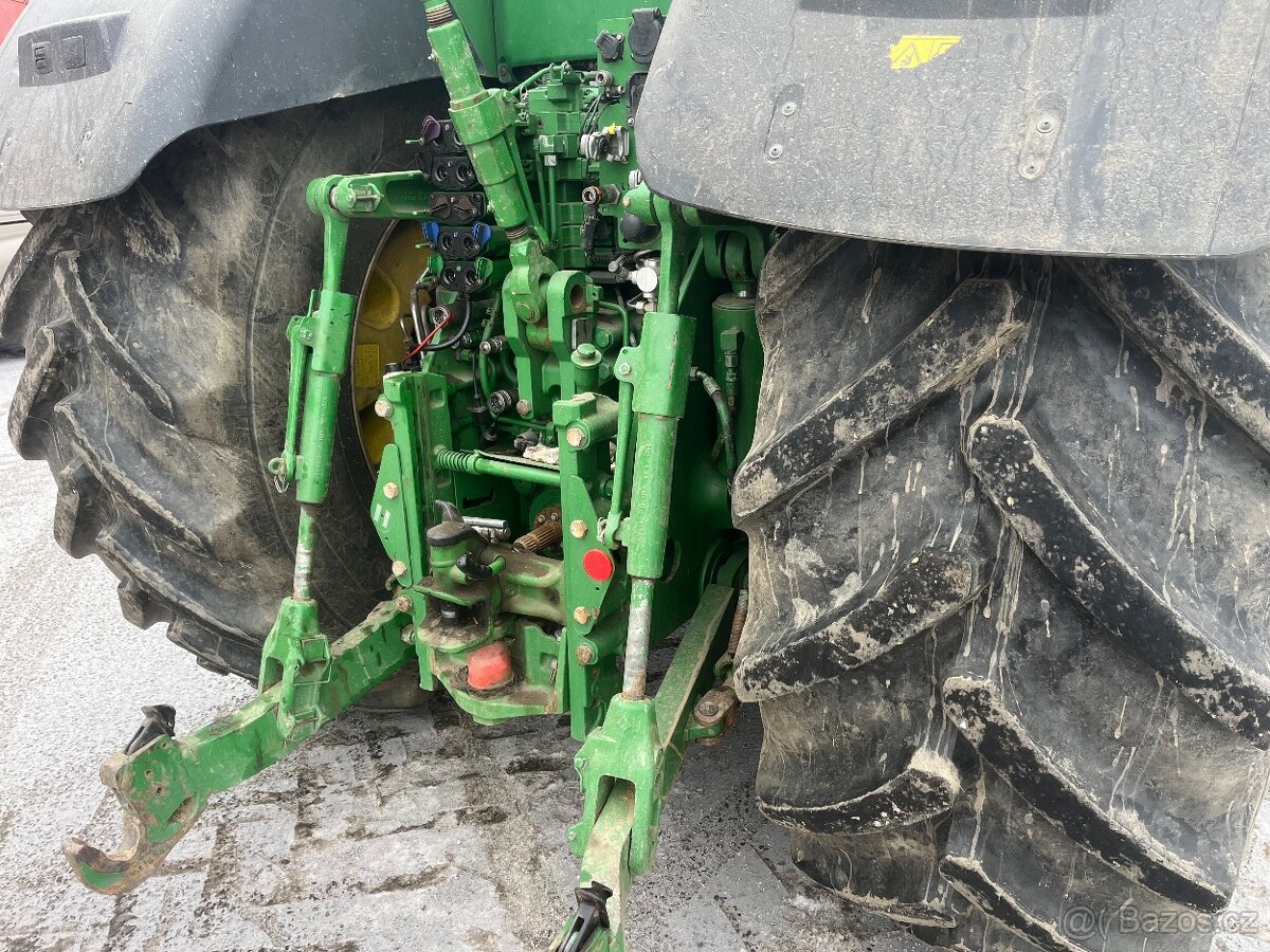 Prodám traktor John Deere 8320R - 2