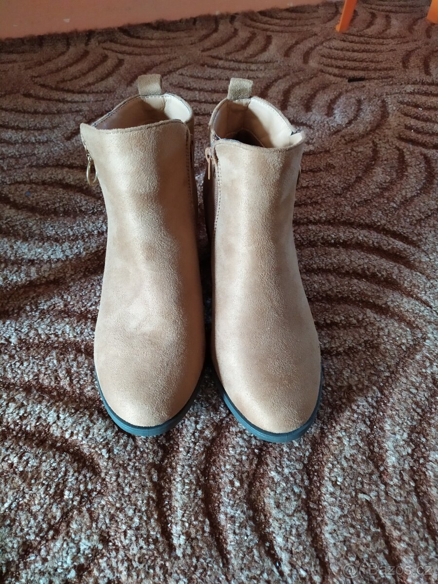 Dámské boty vel.41-NOVÉ - 2