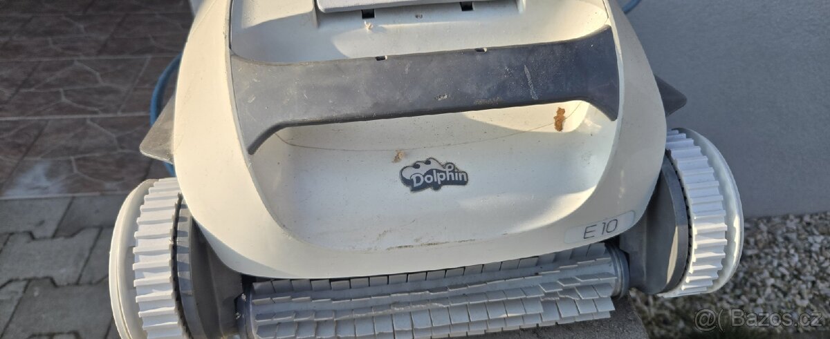 Bazénový vysavač DOLPHIN E10 - 2