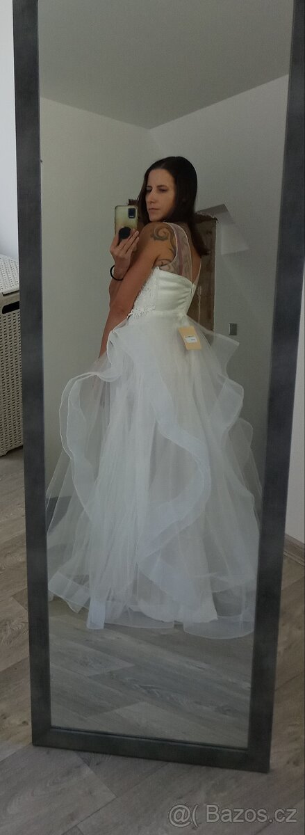 Svatební šaty - 2