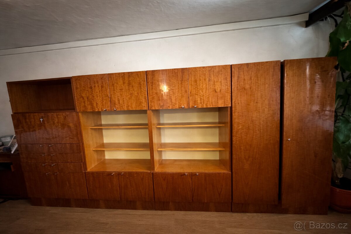 Nábytek z obýváku zdarma - 2