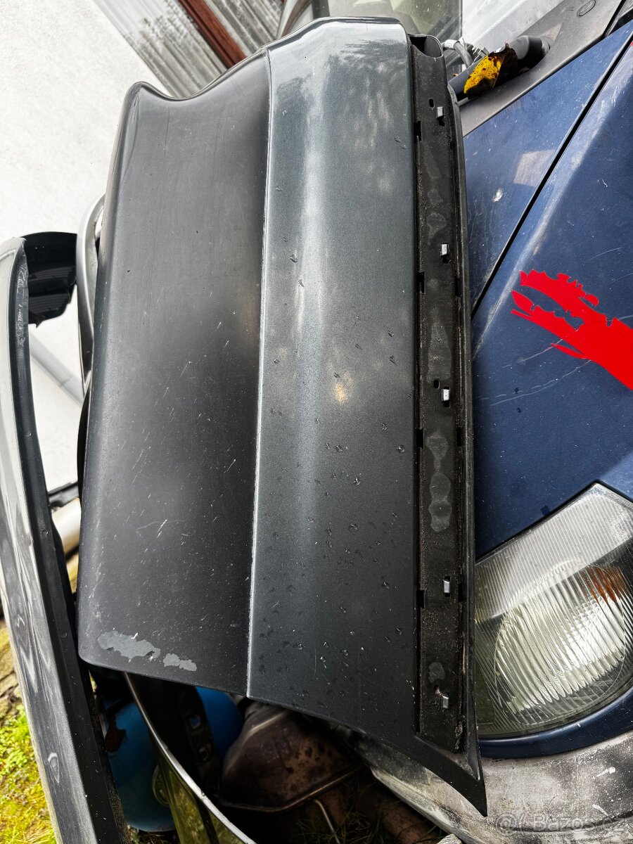 Bmw e38 zadní nárazník - 2