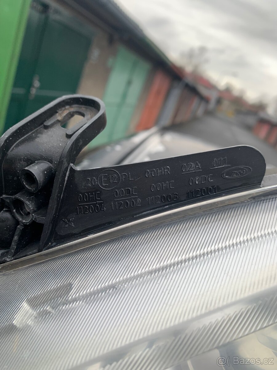 Světlomety- Corsa C, Combo c - 2