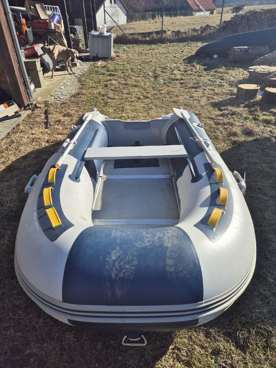 ČLUN BOAT 007 CMA 290 - 2