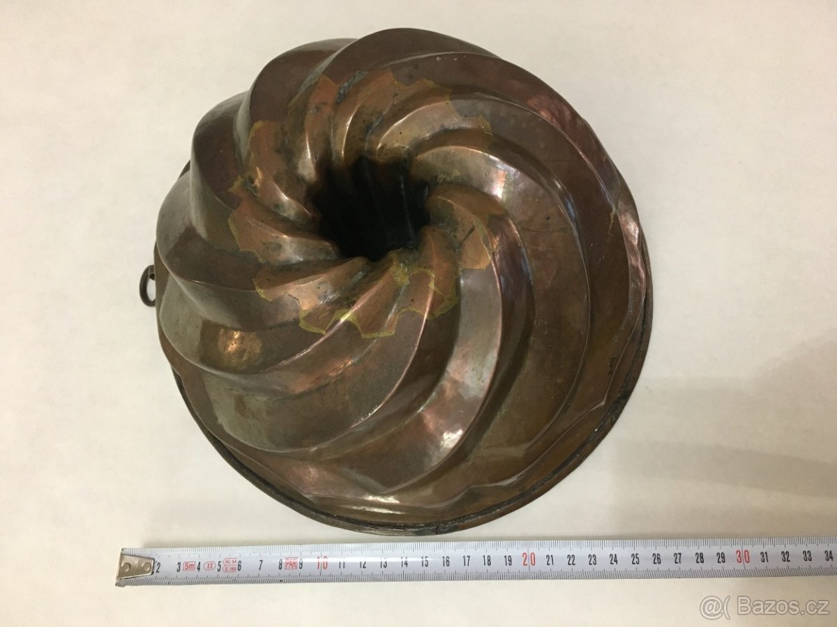 Měděné formy bábovka - 2