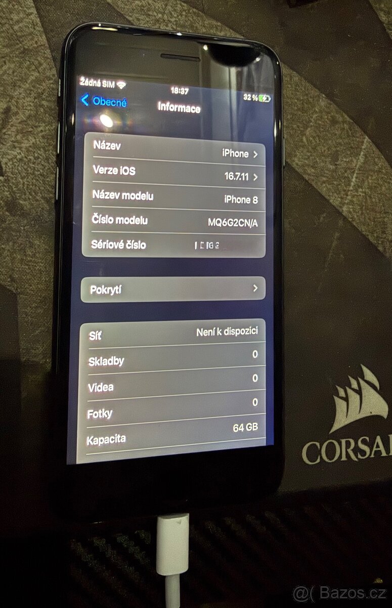 Apple iPhone 8 64GB černý - krasný stav - 2