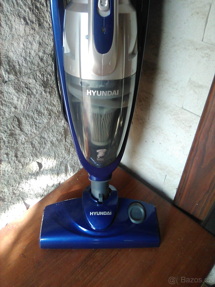 Vysavač Hyundai - 2