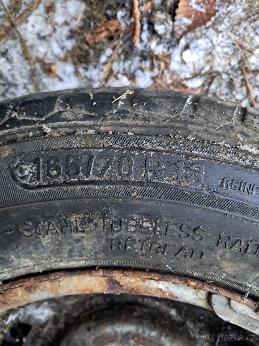 Pneu 165/70r13 - 2