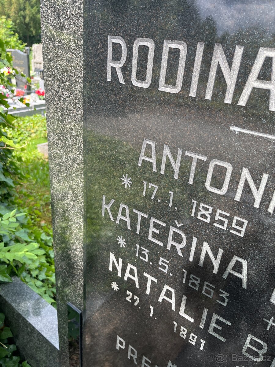 Náhrobek Teplice - 2