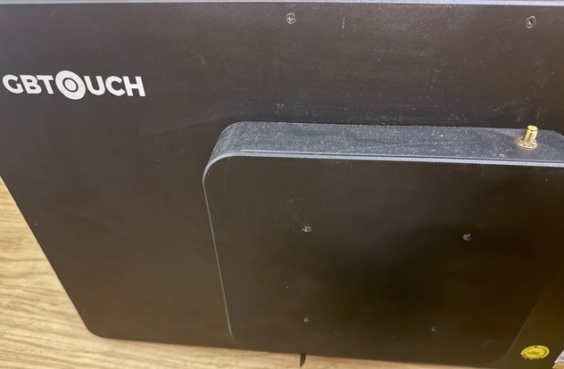 Průmyslový All-in-one GB 24" touch - 2