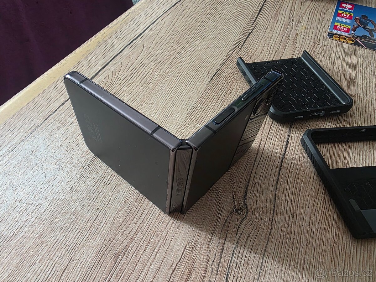 SAMSUNG FLIP 4 256GB - 2