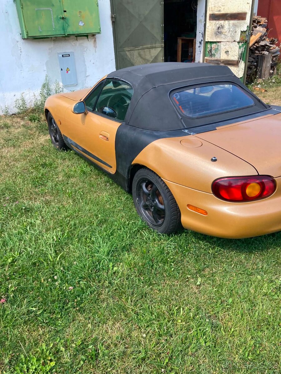 Mazda Miata MX-5 NB 1.6 - 2