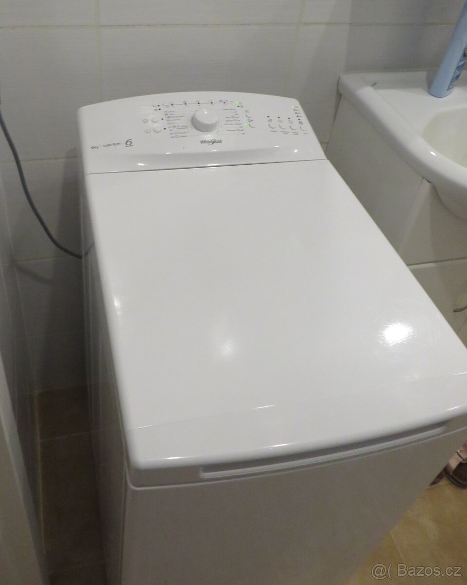 Pracka WHIRLPOOL 6th SENSE 5,5 kg - 2