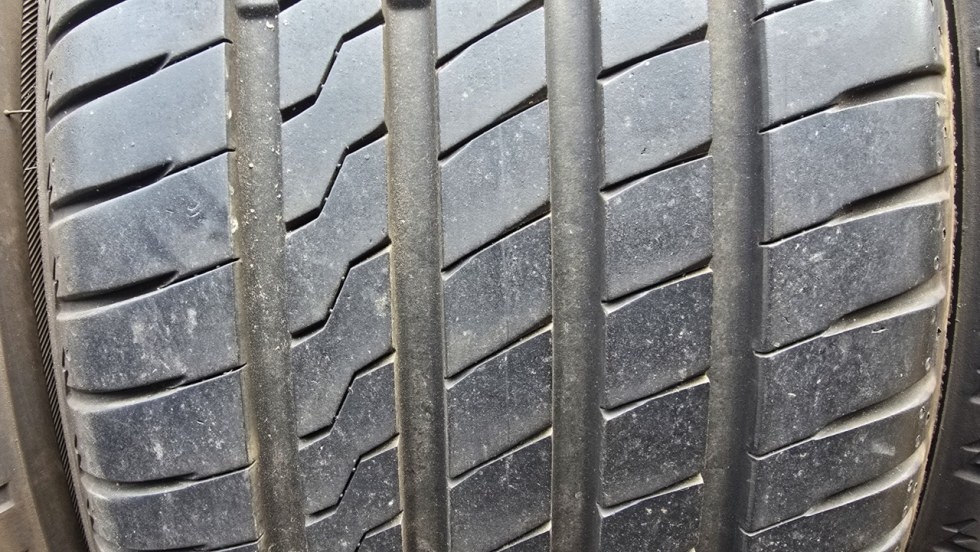 Letní pneu 225/45/17 Firestone - 2