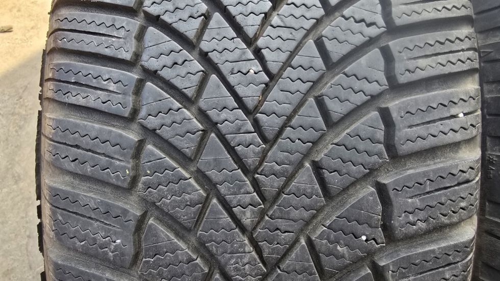 Zimní pneu 205/55/17 Bridgestone - 2