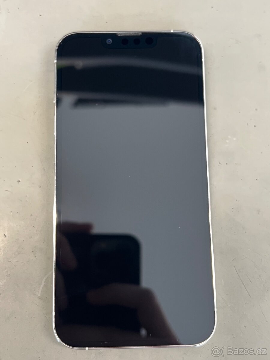 Prodám iPhone 13 Pro - TOP STAV - 2