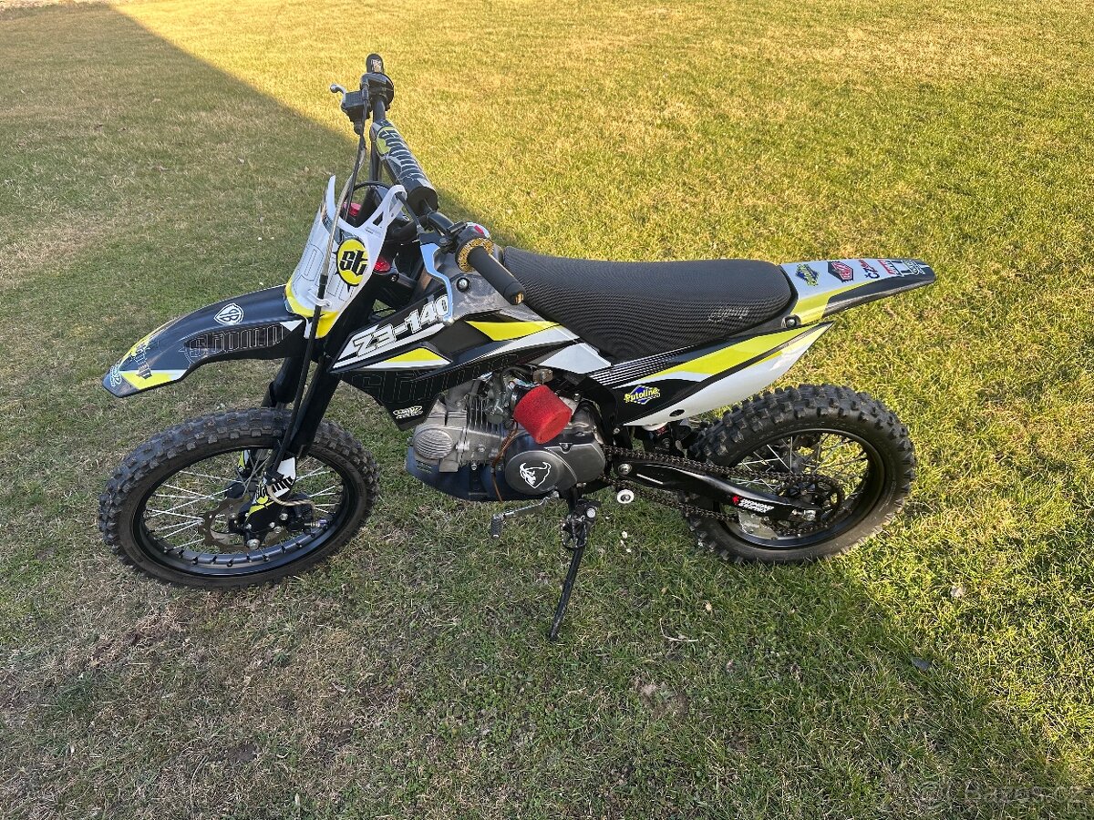 Stomp Z3-140 - 2