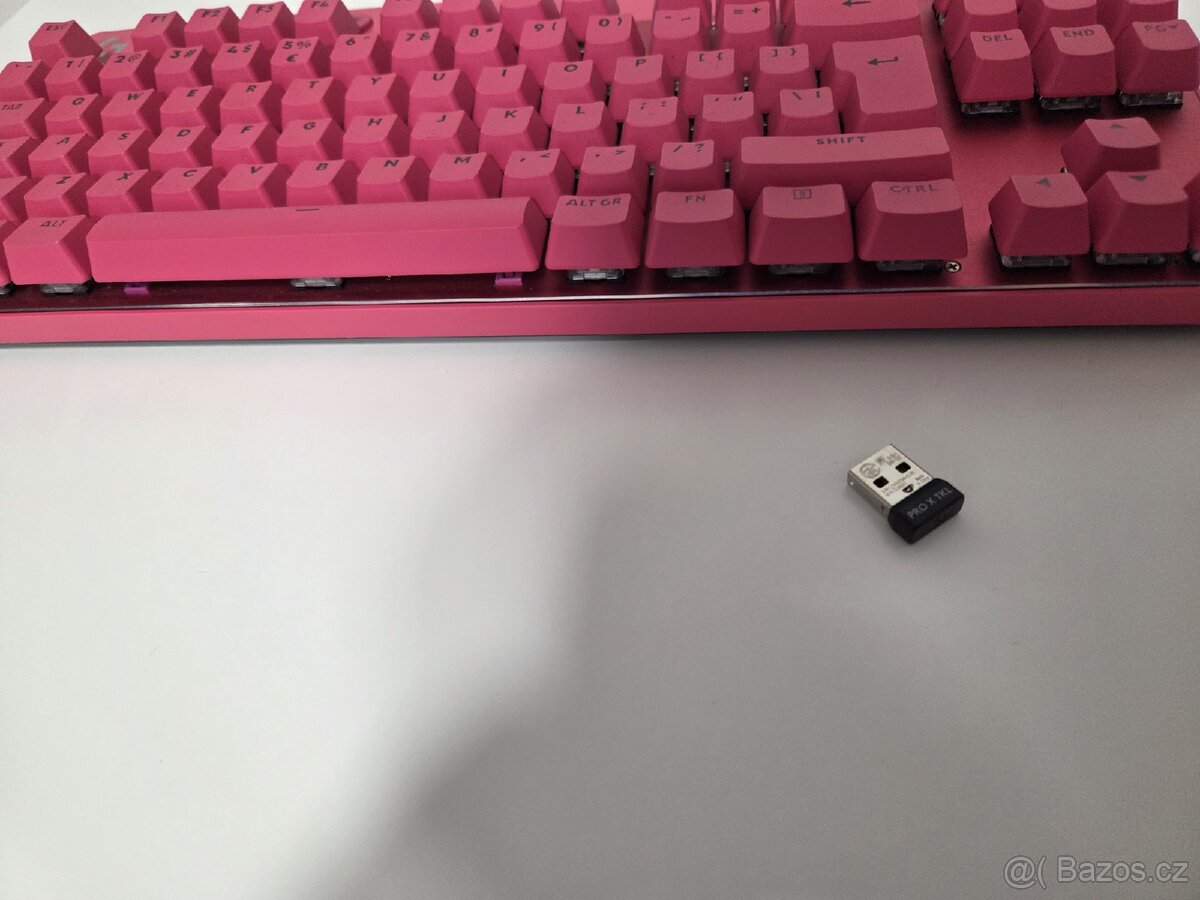 Klávesnice Logitech Gaming G Pro X TKL Lightspeed - růžová - 2