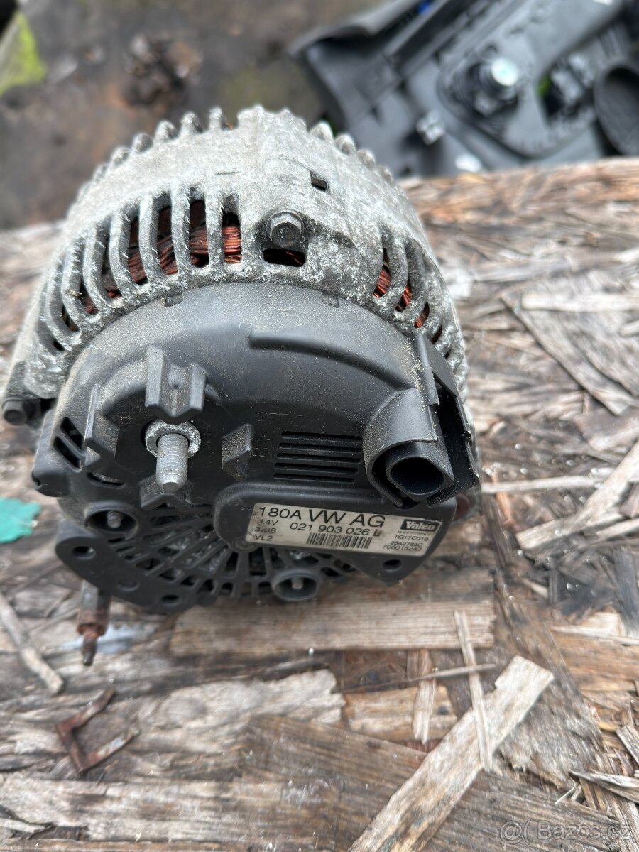 Alternátor 180A Škoda VW 021903026L - 2