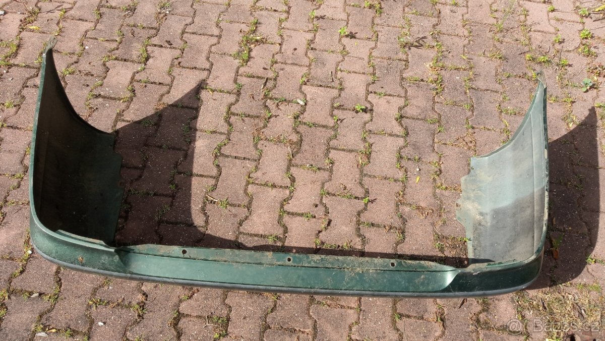 Prodám zadní nárazník Nissan Primera P11 - 2