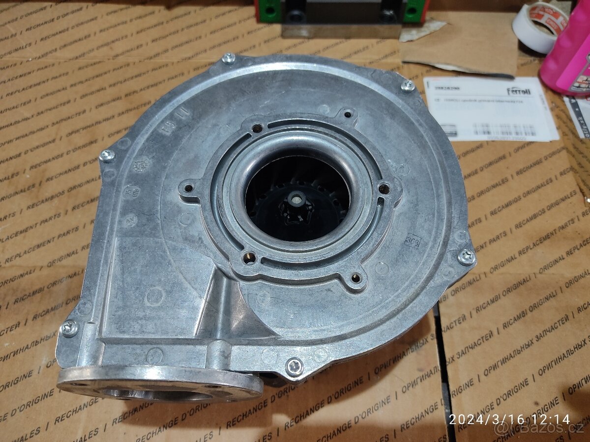 Ventilátor pro kotel Wolf CGB 35 / 50 (RG128 1300) - 2