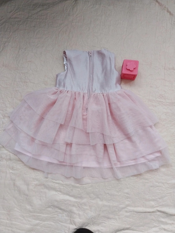 Sváteční šaty s tylovou sukní H&M, vel. 86 - 2