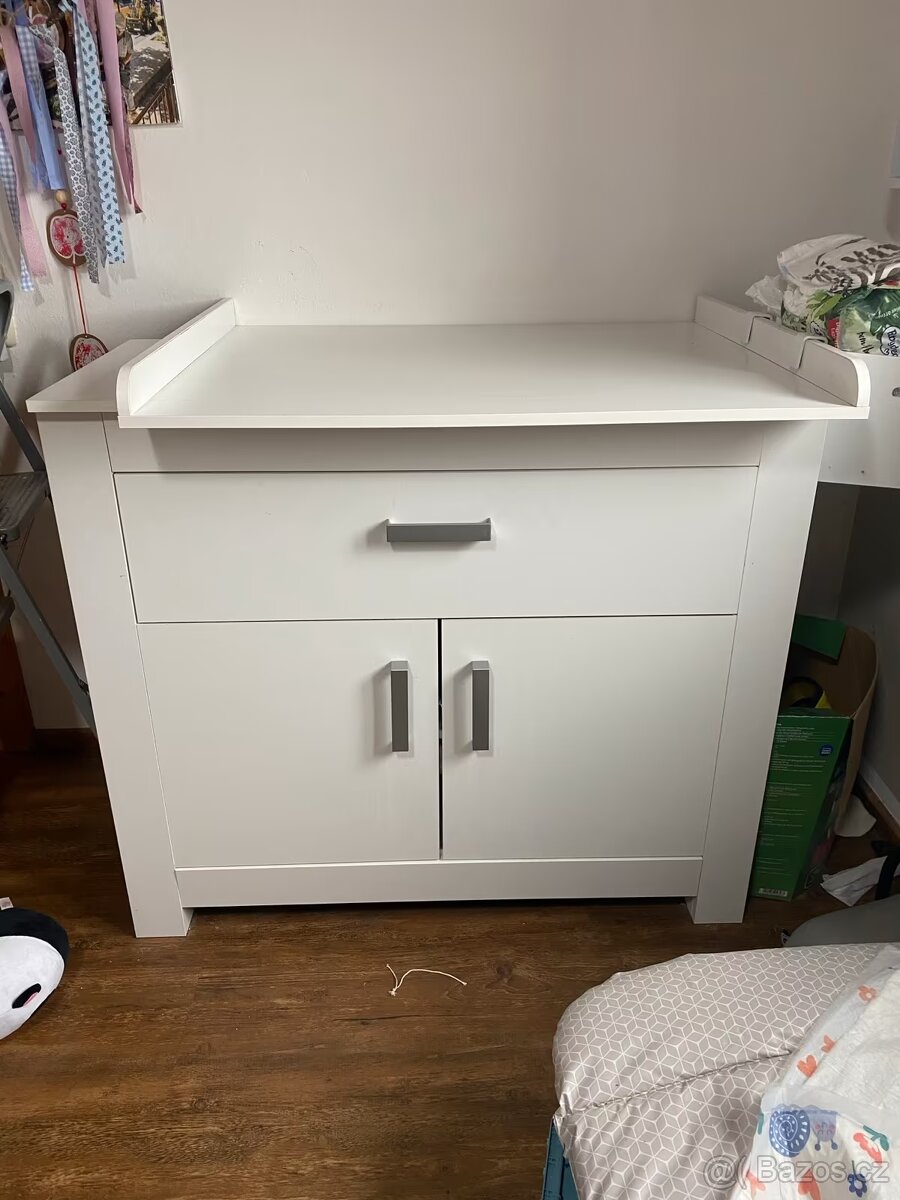 Prodám opravdu luxusní dětský pokoj - 4999,- DOHODA - 2