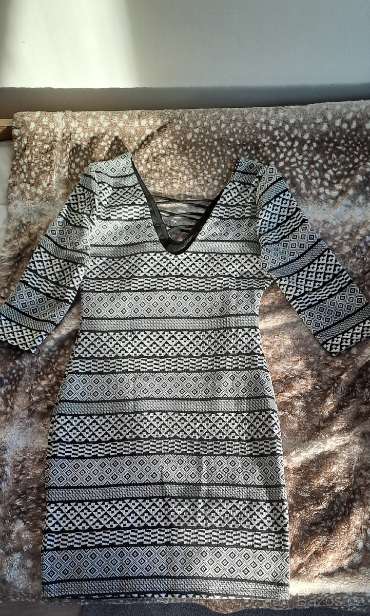 Černobílé šaty - 2