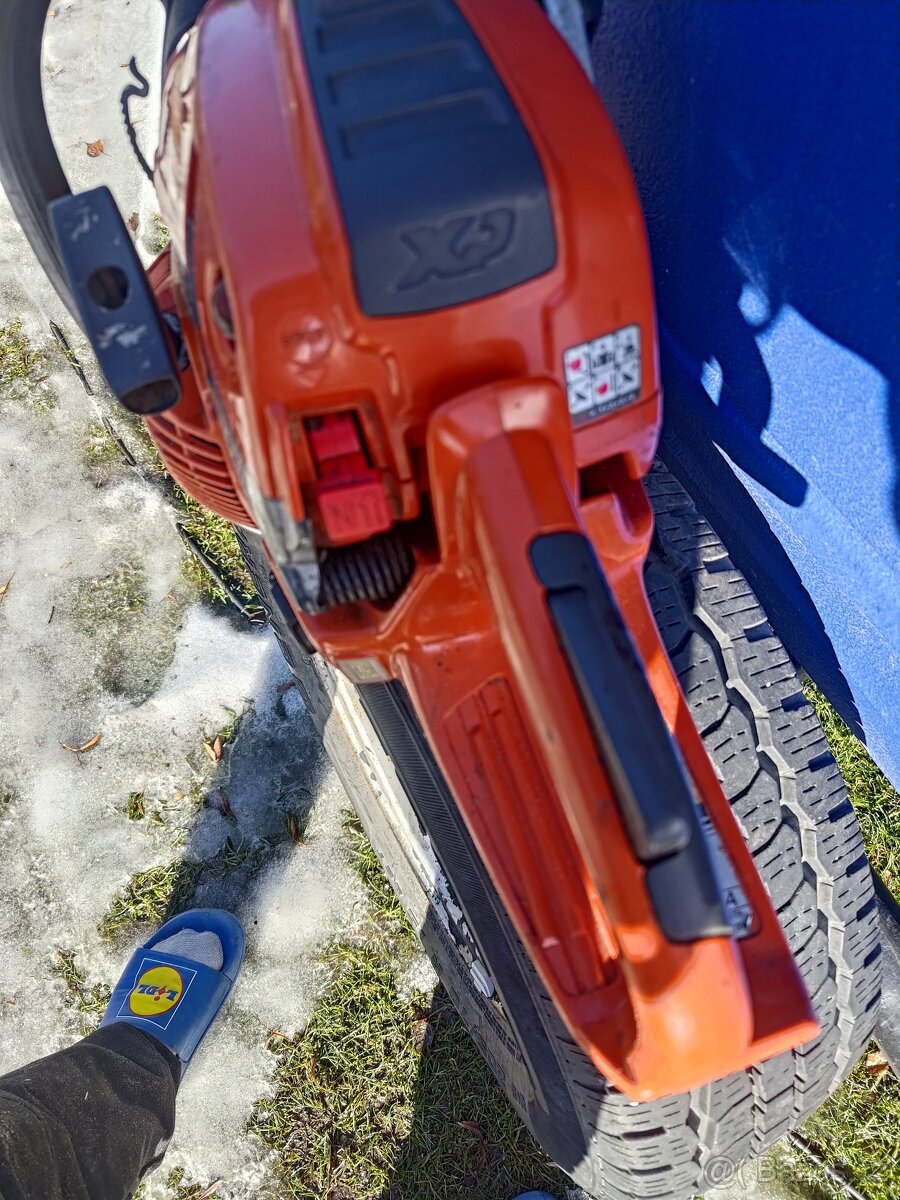 560xp profi pila za pěknou cenu - 2