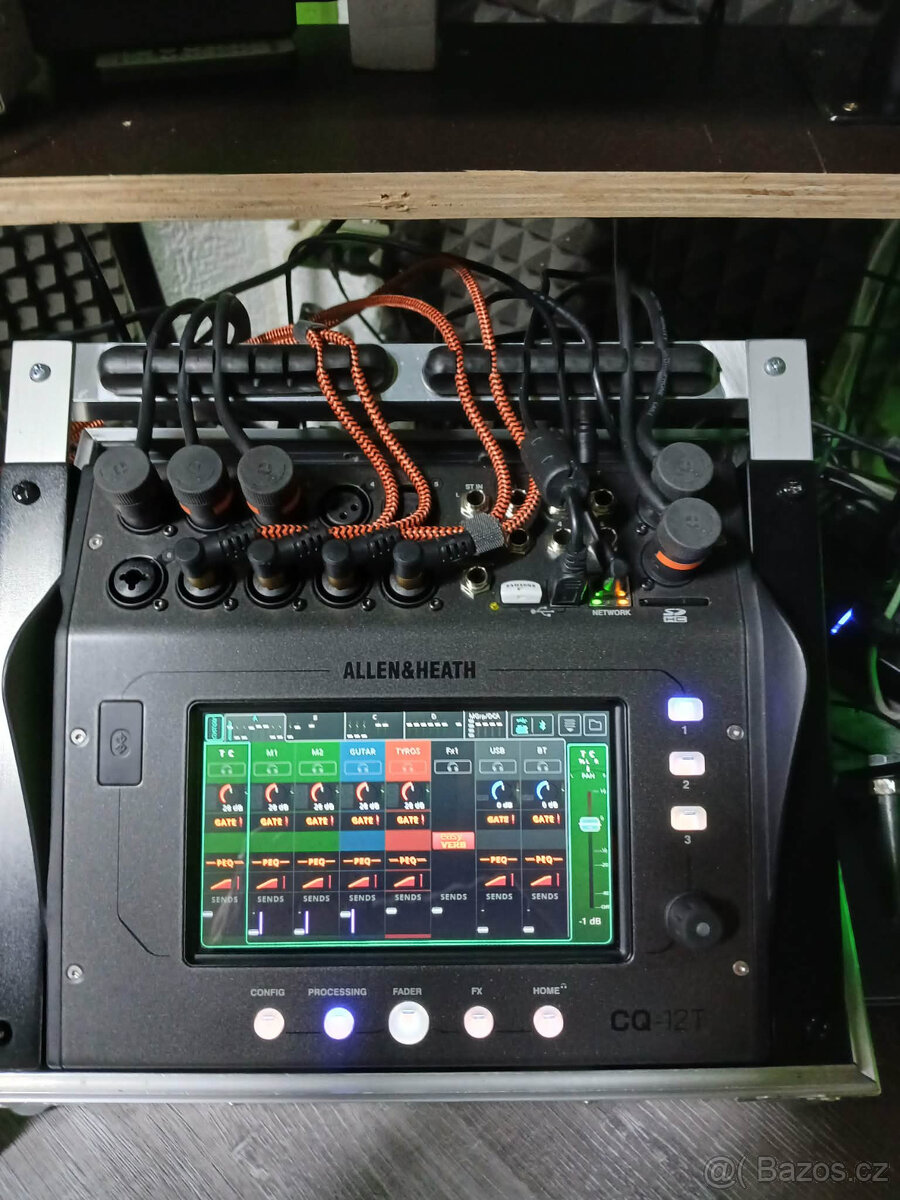 Allen & Heath CQ-12T - 2