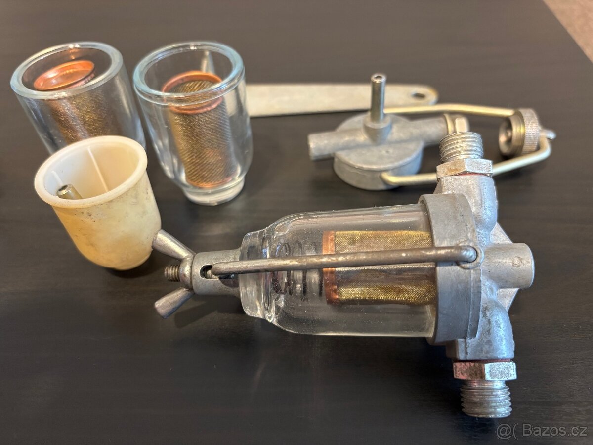 Škoda-filtr a relé startéru - 2